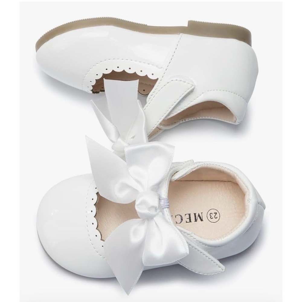Mekior Baby  Girl White Size 27EU/8US Toddler W/White Satin Bow [i]